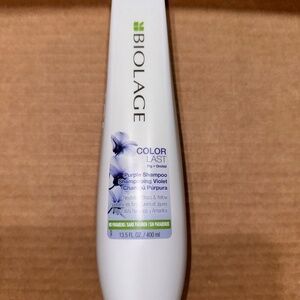 Matrix Biolage Color Last Purple Shampoo Neutralizes Brass and Yellow Tones hair